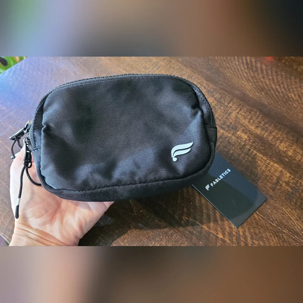 Fabletics Mini Bag New - Picture 7 of 14